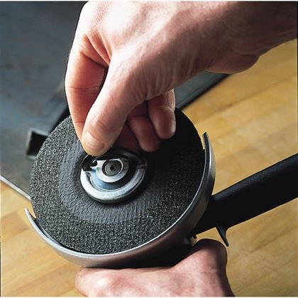 Milwaukee SMERIGLIATRICE CON VELOCITA’ VARIABILE 850W mod. AG9-125 XE - immagine 4