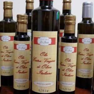 Olio extra vergine di oliva in bottiglia