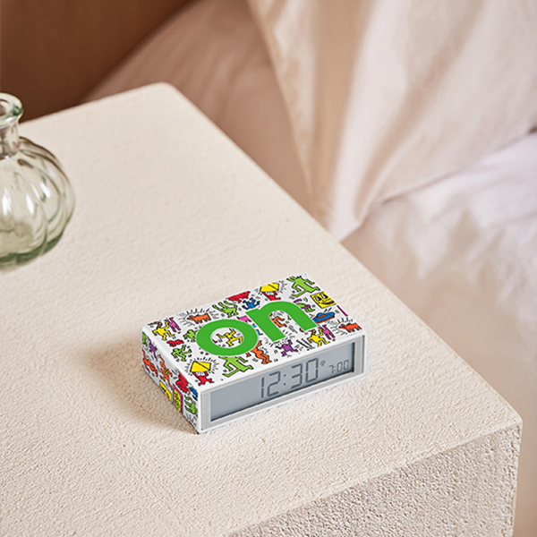 Lexon Sveglia Flip+ Happy Keith Haring - immagine 3