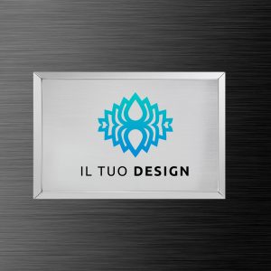 Targa scatolata alluminio satinato fianchi lucidi