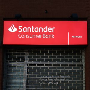 Insegna luminosa a cassonetto con Led su misura fino a max 200X75 cm